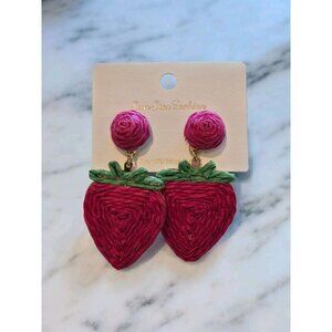 New Pink Rope Boho Chich Strawberry Drop Earrings Summertime Fashion Jewelry